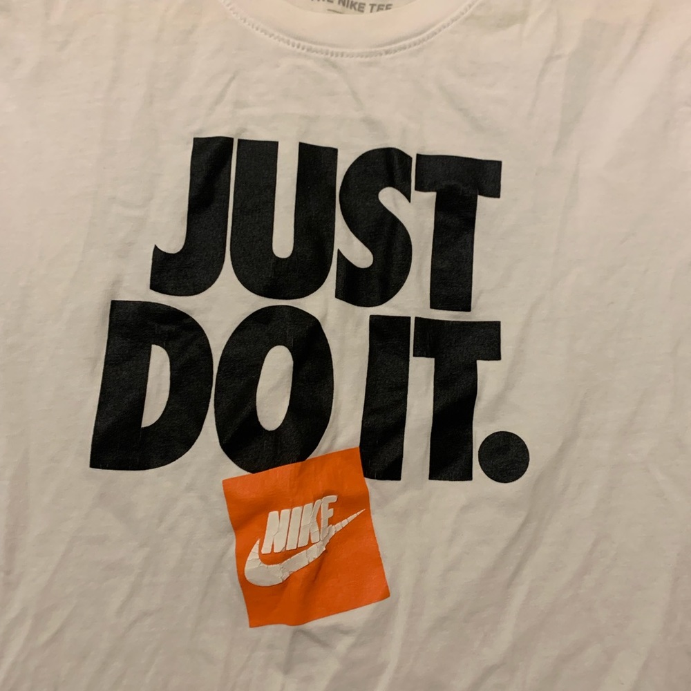 Nike tees